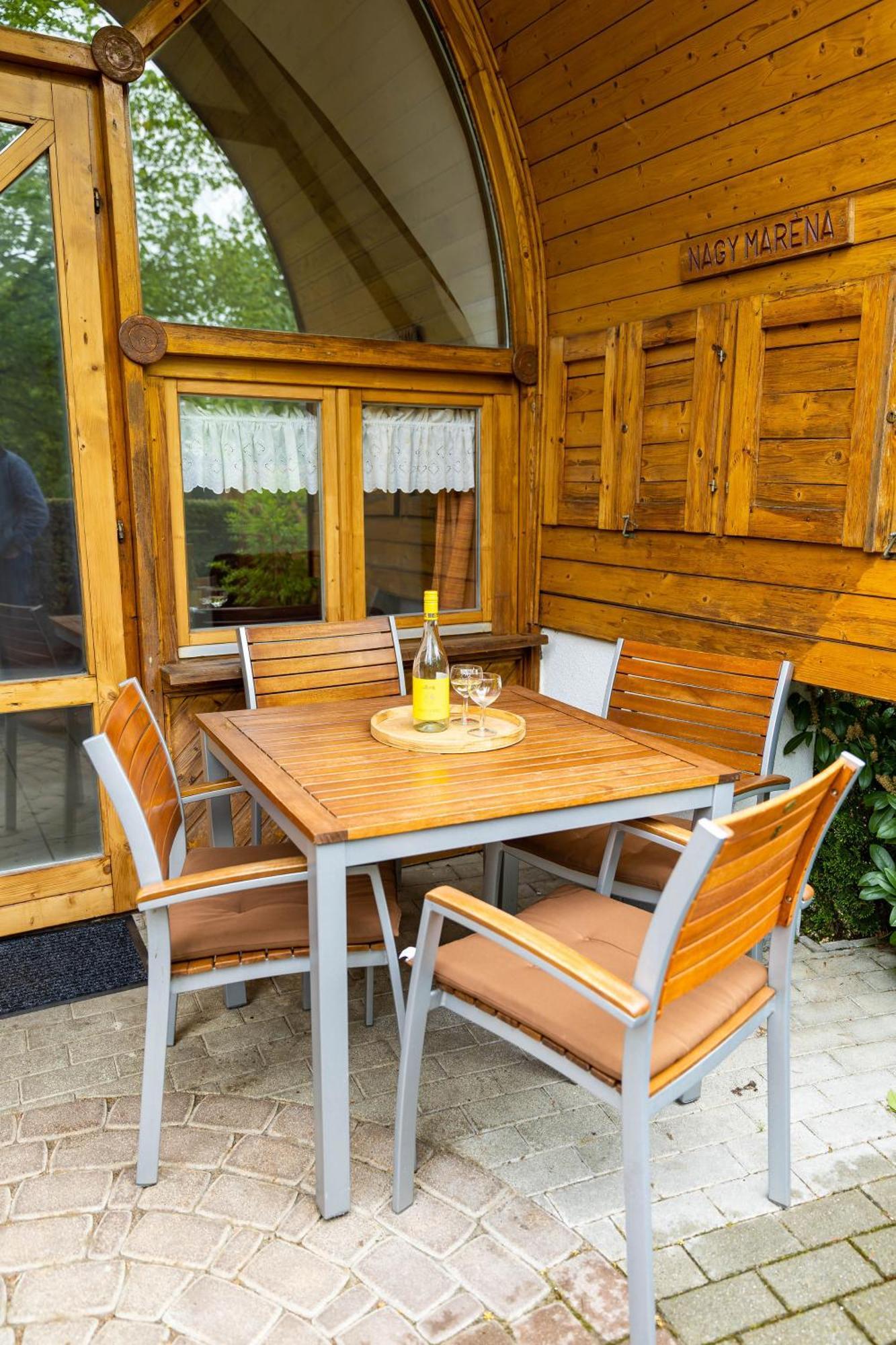 Gesztenye Nyaralópark Balatonudvari Exterior foto