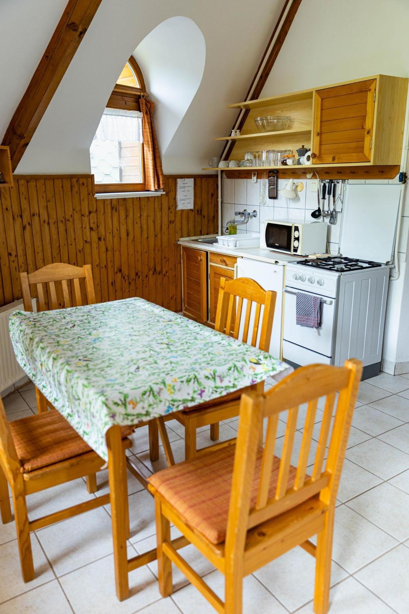 Gesztenye Nyaralópark Balatonudvari Exterior foto